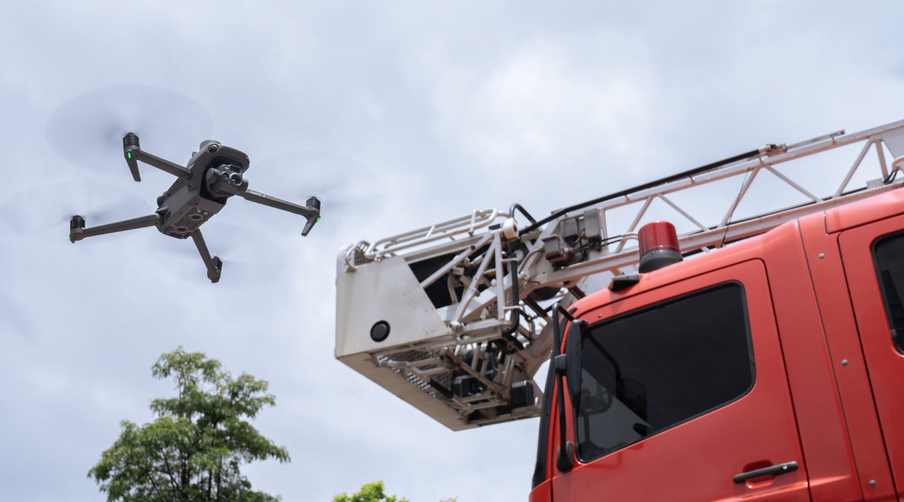 Shop / Drones & Parts / DJI Mavic 3 Thermal