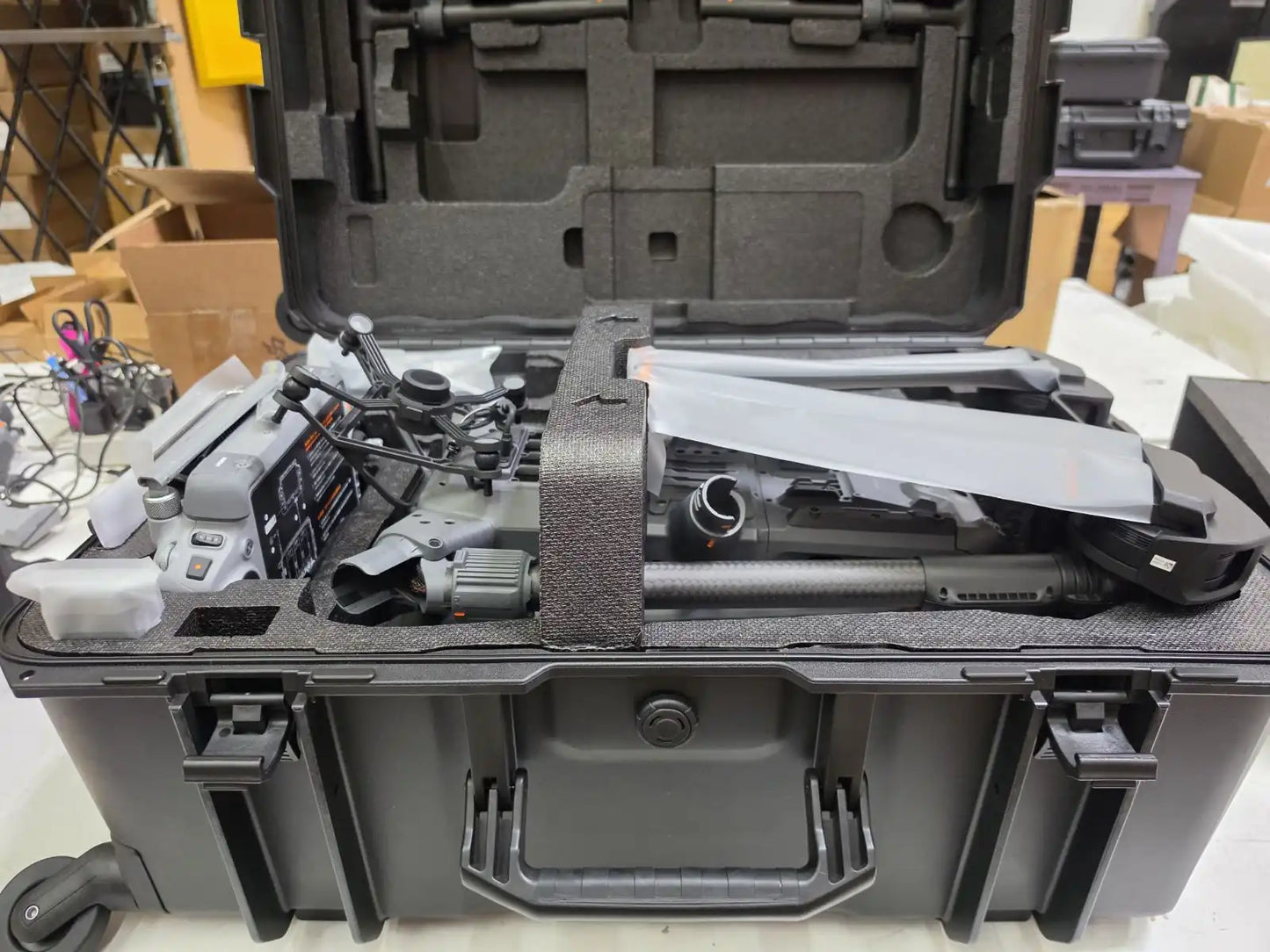 DJI Matrice 400 (Demo Unit)